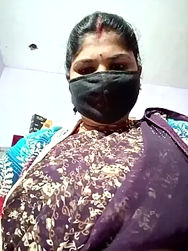 Hotmohni online show from February 4, 2025, 4:39 pm