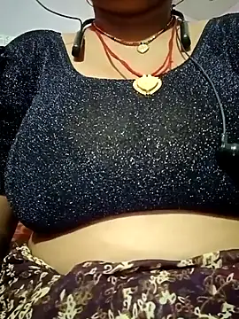 Hotmohni online show from February 17, 2025, 6:09 am