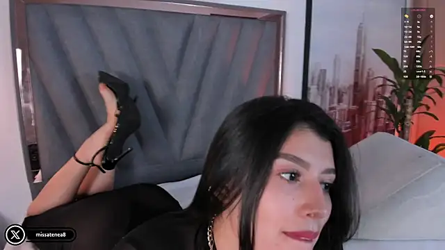 missatenea online show from March 15, 2025, 10:11 pm