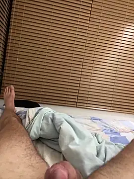 bruno106969 online show from April 10, 2026, 10:36 pm