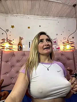 antonella87 online show from February 7, 2025, 12:42 am