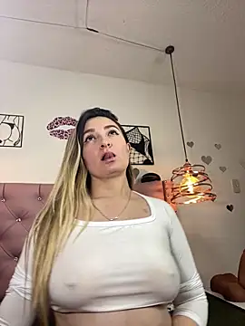 antonella87 online show from November 18, 2025, 10:14 pm