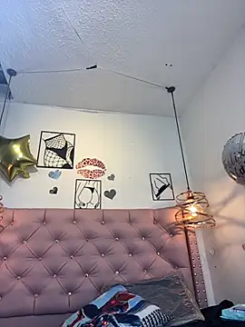 antonella87 online show from November 27, 2025, 8:22 pm