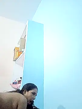 reemacouple007 online show from October 25, 2025, 7:30 pm