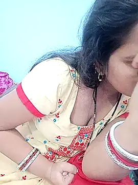 reemacouple007 online show from November 6, 2025, 5:19 am