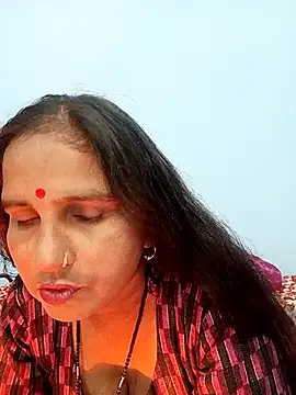 reemacouple007 online show from December 21, 2025, 8:43 am