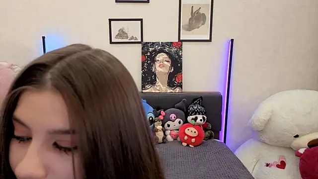 dolly ll online show from November 8, 2025, 1:11 pm