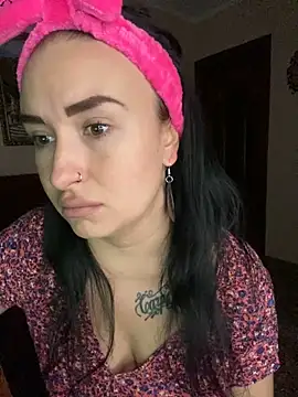 Roxana Bell online show from February 12, 2026, 7:53 pm