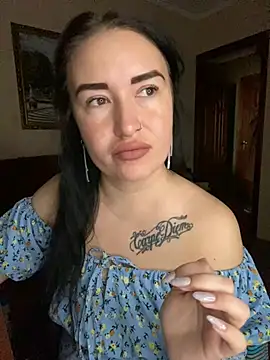 Roxana Bell online show from April 11, 2026, 7:56 am