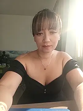 tata laima   online show from March 25, 2026, 12:55 pm