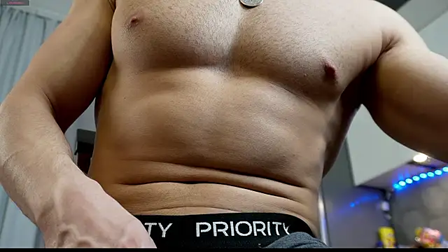 Snapshot of danielkraigforu chatting on December 12, 2024, 7:19 am danielkraigforu online show from December 12, 2024, 7:19 am