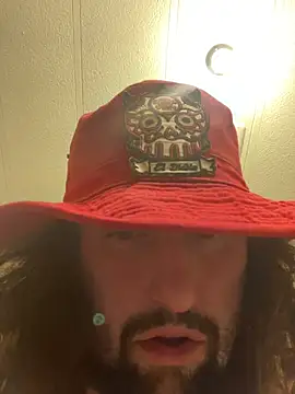 BobbyQ29 online show from December 4, 2025, 2:26 pm