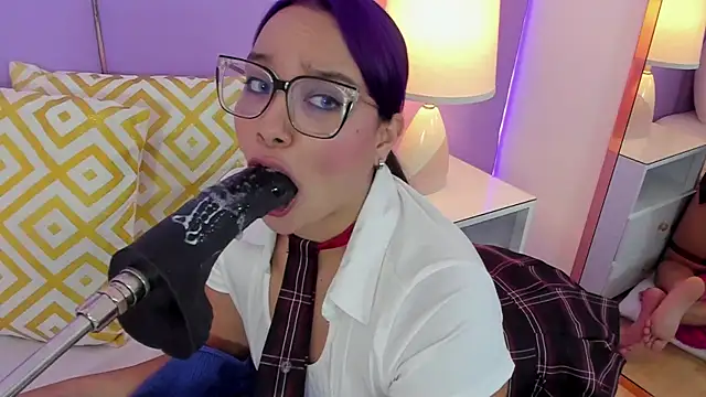 Snapshot of SophyRuiz_ chatting on February 9, 2026, 12:09 pm SophyRuiz online show from February 9, 2026, 12:09 pm