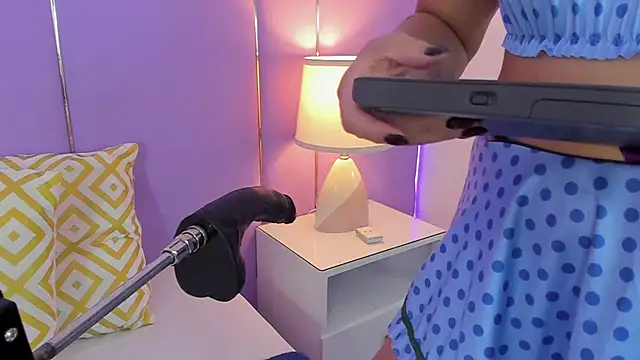 Snapshot of SophyRuiz_ chatting on February 25, 2026, 11:42 am SophyRuiz online show from February 25, 2026, 11:42 am