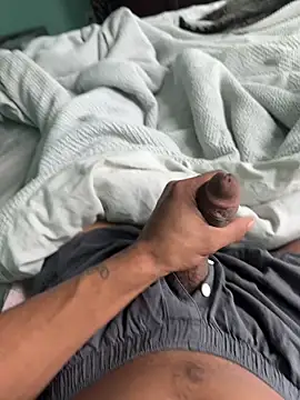 Snapshot of kingoqueens chatting on September 25, 2025, 6:00 pm kingoqueens online show from September 25, 2025, 6:00 pm