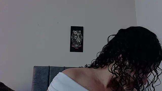 Snapshot of ArtesanaMK chatting on June 6, 2026, 5:39 pm ArtesanaMK online show from June 6, 2026, 5:39 pm