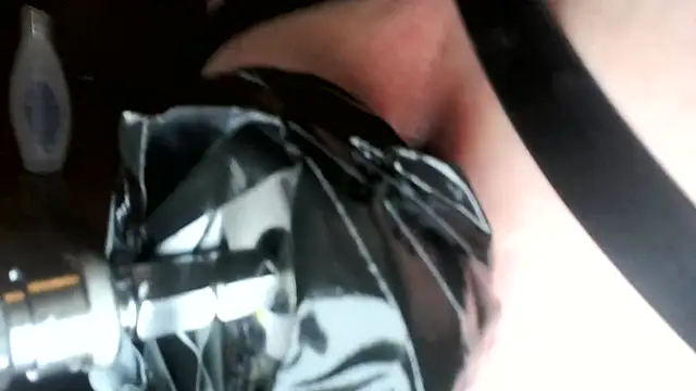 Snapshot of Asschurch chatting on February 1, 2025, 3:28 pm Asschurch online show from February 1, 2025, 3:28 pm