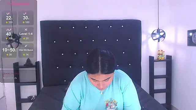 Mels  online show from February 1, 2025, 1:44 am