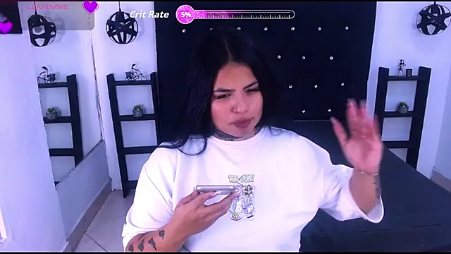 Mels  online show from September 15, 2025, 7:25 pm