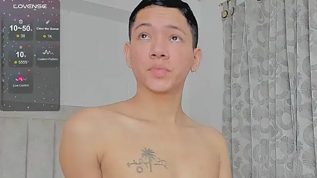 JulianRose 1 online show from February 12, 2025, 11:29 am