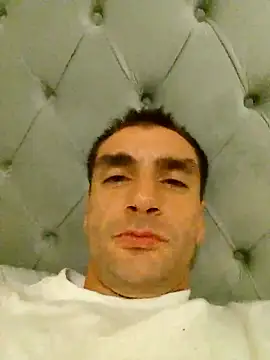 youhavefunandillcum online show from March 22, 2025, 8:48 pm