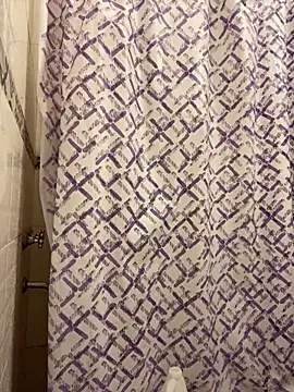 FlorBich online show from February 17, 2026, 6:43 am