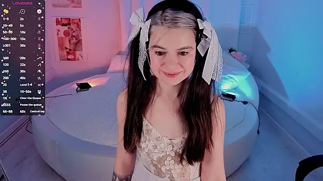 Lil Amelie online show from October 11, 2025, 7:29 am