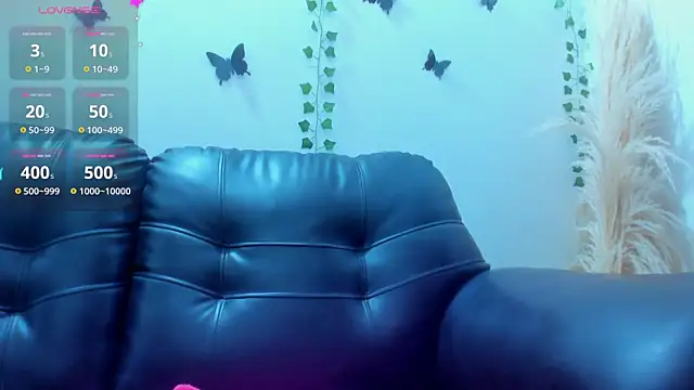 Amani Bakir online show from November 14, 2025, 12:59 pm