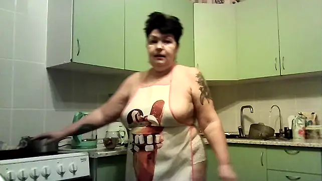 Snapshot of FantasyMichelle chatting on January 9, 2025, 2:18 pm FantasyMichelle online show from January 9, 2025, 2:18 pm