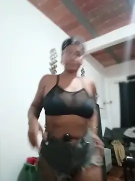 Melanie candy  online show from March 25, 2026, 11:33 pm