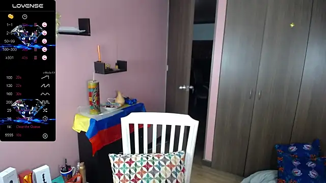 paolagomez  online show from March 16, 2025, 3:28 pm