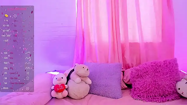 Snapshot of pink_quarz chatting on January 17, 2025, 4:57 pm pink quarz online show from January 17, 2025, 4:57 pm