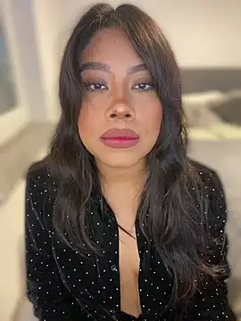 Snapshot of -Sammyxxx chatting on December 18, 2024, 6:46 pm -Sammyxxx online show from December 18, 2024, 6:46 pm