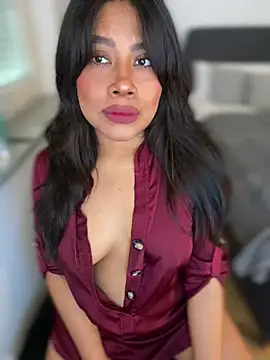 Snapshot of -Sammyxxx chatting on February 5, 2025, 2:16 pm -Sammyxxx online show from February 5, 2025, 2:16 pm