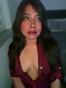 Snapshot of -Sammyxxx chatting on February 5, 2025, 5:42 pm -Sammyxxx online show from February 5, 2025, 5:42 pm