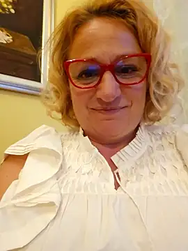 Snapshot of VirginiaNurse chatting on May 29, 2026, 10:30 pm VirginiaNurse online show from May 29, 2026, 10:30 pm
