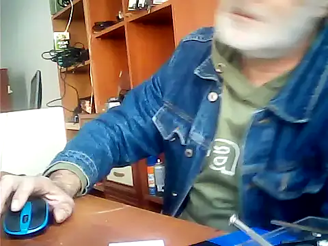 zormen355 online show from October 18, 2025, 8:37 am