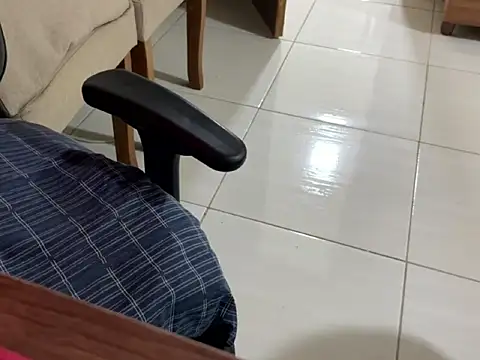 Hsavio online show from December 2, 2025, 11:11 pm