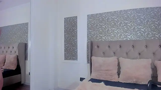 Snapshot of IssadoraJames chatting on September 20, 2025, 1:56 pm IssadoraJames online show from September 20, 2025, 1:56 pm