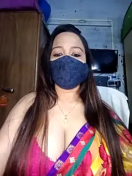 albelasummi702 online show from February 8, 2025, 4:25 am