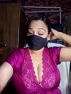 albelasummi702 online show from February 18, 2025, 5:42 pm