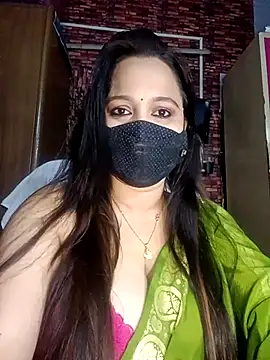 albelasummi702 online show from February 19, 2025, 2:01 pm