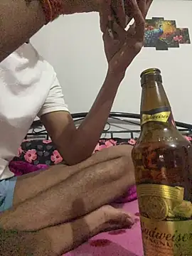 Snapshot of yourluckyfuckboy chatting on January 5, 2026, 5:38 pm yourluckyfuckboy online show from January 5, 2026, 5:38 pm