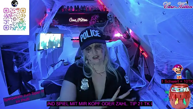 caro kitten online show from October 31, 2025, 6:09 pm