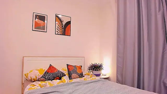 Melanie Angel online show from February 8, 2025, 5:50 pm