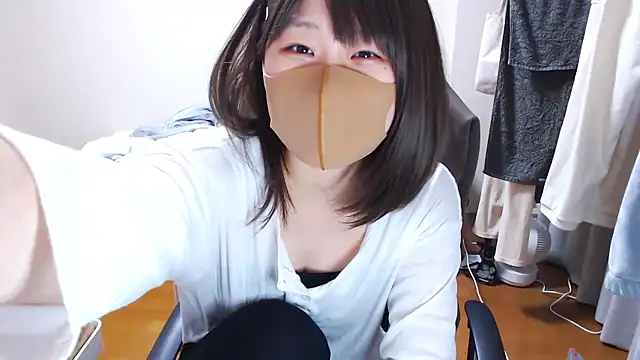 Snapshot of izumi__123 chatting on February 26, 2026, 4:28 pm izumi 123 online show from February 26, 2026, 4:28 pm