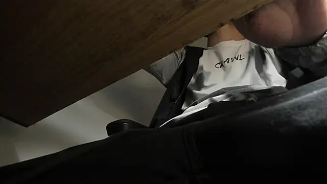 s sven03 online show from March 12, 2025, 4:08 am