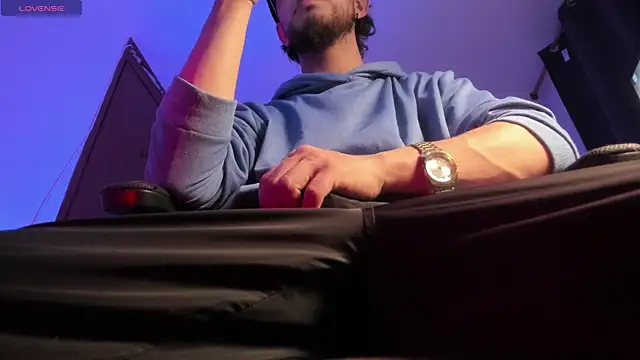 s sven03 online show from January 9, 2026, 12:24 am