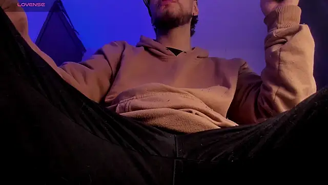 Snapshot of s_sven03 chatting on February 14, 2026, 9:50 am s sven03 online show from February 14, 2026, 9:50 am