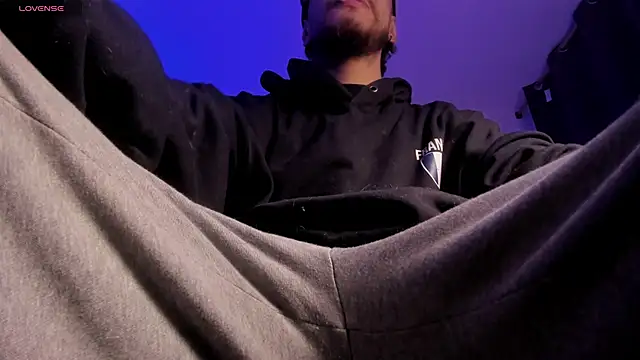 Snapshot of s_sven03 chatting on February 23, 2026, 2:42 am s sven03 online show from February 23, 2026, 2:42 am